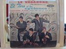45 T -  EL TORO et les CYCLONES - Le vagabond (groupe avec Jacques dutronc a l