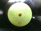78rpm tours EDITH PIAF J'ai qu'à le regarder,Le brun & le blond POLYDOR scarce