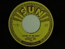 SMOKEY JOE Listen To Me Baby / Signifying Monkey SUN  hear soundclip  50's R&B