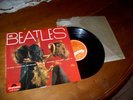 beatles 25 cm les perruques etat neuf +programme anglais 196??