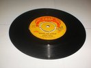 CRAB/BAND OF GOLD - JOAN ROSS [REGGAE]  7