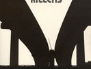 Singles  7''  Killers Somebody told me and Mr. Brightside