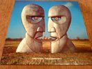 PINK FLOYD DIVISION BELL 1ST UK BLACK VINYL NEAR MINT