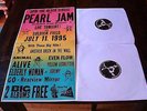PEARL JAM  /  SPIN THE BLACK CIRCLE LIVE AT SOLDIER FIELD      - - -  DoLP