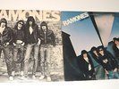 2 LP The RAMONES 1st S/T Leave Home PUNK Sire 1976