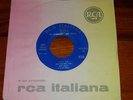 ELVIS PRESLEY E LA SUA CHITARRA hound dog ITALY 45