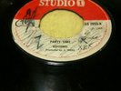 HEPTONES.PARTY TIME.OIL IN THE LAMP.STUDIO ONE .SO 2055.LABEL MISPRESS.