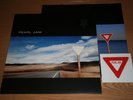 PEARL JAM Yield LP vinyl w/STICKER