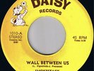 SMOKESTACK Wall Between Us RARE GROUP FUNK SOUL 45 * Listen Daisy 1st Pressing