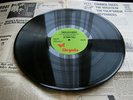 JETHRO TULL - THICK AS A BRICK - 1ST 1972 CHRYSALIS - NEWSPAPER GATEFOLD  SUPERB