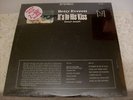 BETTY EVERETT   IT'S IN HIS KISS   1964 VEE JAY VJS-1007   STILL SEALED   STEREO