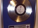Bee Gees ESP E S P platin Schallplatte goldene Robin Barry Maurice Gibb