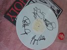 Kiss Unholy White Vinly signed by Kiss /Autogramme von Kiss auf Vinyl