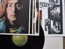VG+ Beatles White Album Apple SWBO 101 w/ Poster & 4 Photos Complete VERY NICE