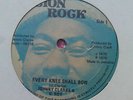 EVERY KNEE SHALL BOW - JOHNNY CLARKE  - ROOTS REGGAE - ??