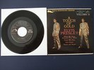 ELVIS PRESLEY 45 A TOUCH OF ELVIS EPA-5101 VOLUME 2 DOS  Gold Standard Series