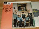 THE HOLLIES in the hollies style 1st press UK y/b PARLOPHONE LP awesome audio