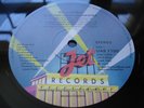 ELECTRIC LIGHT ORCHESTRA ELO OUT OF THE BLUE RARE UK JET FIRST MINT- ALL INSERTS