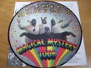 THE BEATLES très rare picture : magical mystery tour + 1 poster