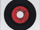 PYRAMID/YOU CAN'T HOLD ON  -  SONNY WONG     ( REGGAE  7
