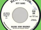 BETTY BARNES Walking Down Broadway 45rpm RCA-Victor 1967 WLP