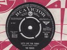 THE ROKES 1ST *LET'S LIVE FOR TODAY/ RIDE ON* 1967  NM