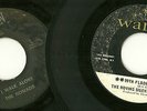 2 Texas psych/Garage 45s-Nomads (Damon 101) & Moving Sidewalks (Wand 1156)