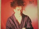 The Cure triple live album 'Hot' 1984. Very good condition. See photo's.