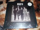 KISS DRESSED TO KILL 1975 EMBOSSED COVER BLUE LABLE+ORIGINAL STICKER ON COVER