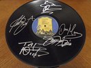 VINYL LP RECORD SIGNED BY IRON MAIDEN