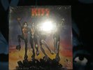 KISS 