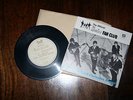 RARE BEATLES FAN CLUB 1965 UK CHRISTMAS  FLEXI DISC - GOOD CONDITION