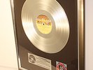 Kiss, Rock And Roll Over, Platin Record, platin Schallplatte, goldene