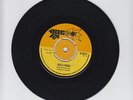 BIG SHOT/KISS A FINGER  -  JACKIE BERNARD & KINGSTONIANS (68 ROCKSTEADY  7