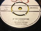 MUSICAL  DOCTORS. IN THE  SUMMERTIME/FOUNDATION  ROCK.J DAN JDN-4414