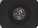 Elvis Presley 78 rpm RCA 7035 - Jailhouse Rock / Treat Me Nice - VG++