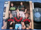 THE BEACH BOYS 45 T EP  1-20658 LOUIE LOUIE+3 (1965)