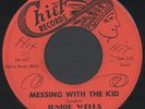 JUNIOR WELLS: Messing With The Kid / Universal Rock 45 (wol, plays with some no