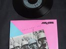 The CURE - Boys Don't Cry b/w Plastic Passion - FICTION Records 1979  A2/B1