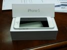Iphone 5 White  Perfect conditions Sprint clean ESN