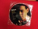 THE CURE / THE WALK /7 INCH PIC DISC / FICSP 18 / 1983 FICXTION RECORDS