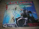 IRON MAIDEN    2 minutes to midnight   12'     SIIGNED