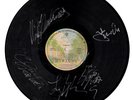FLEETWOOD MAC - RUMOURS - SIGNED BY BAND - VINYL LP (RECORD ONLY) 100% ORIGINAL