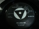 BEATLES..SHE LOVE'S YOU.. TRI CENTER SOUTH AFRICA ISSUE No 45-SPD278