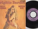 Brigitte BARDOT * Harley Davidson * 1968 FRENCH FREABEAT MOD PSYCH 45 * Hear