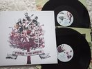 THE BEES - FREE THE BEES - 2 LP UK 2004 - ORIG RARE - MINT