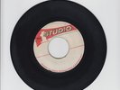 STUDIO ONE/RASTAMAN CAMP  -  FREDDY MCGREGGOR   (76 REGGAE 7