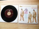 WOW 99%  MINT.  Maroon   Elvis   