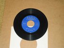 ORIOLES 45 RPM RECORD JUBILEE RECORD 5122  CRYING IN THE CHAPEL DON'T YOU THINK