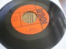 THE UNITED FOUR - GO ON / SHE'S PUTTING YOU ON 7
